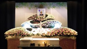 お葬式の110番花祭壇